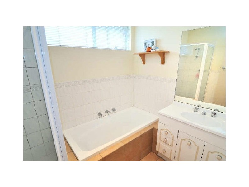 14 Somerville Road, Hampton Park VIC 3976