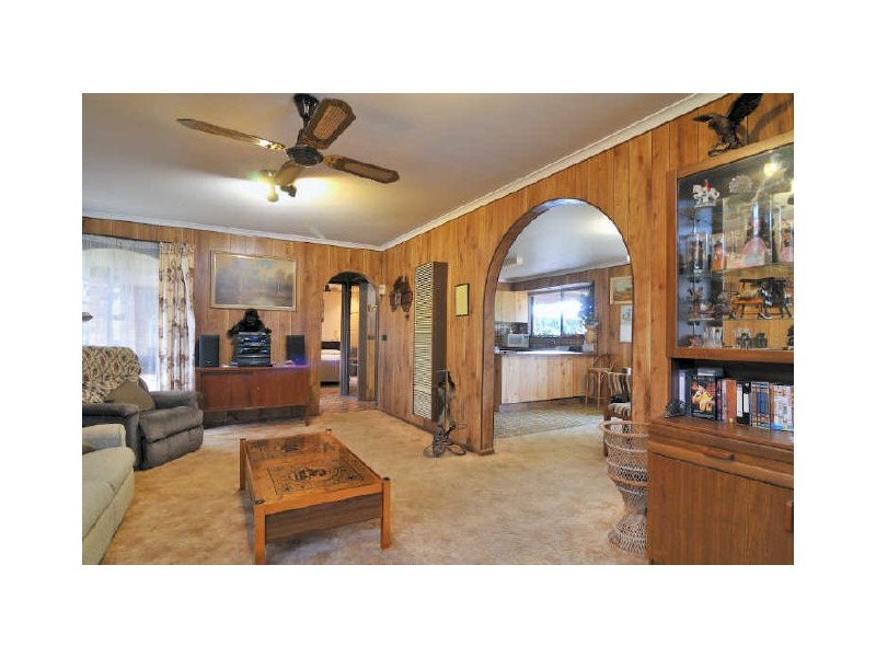 11 Kathleen Court, Hampton Park VIC 3976