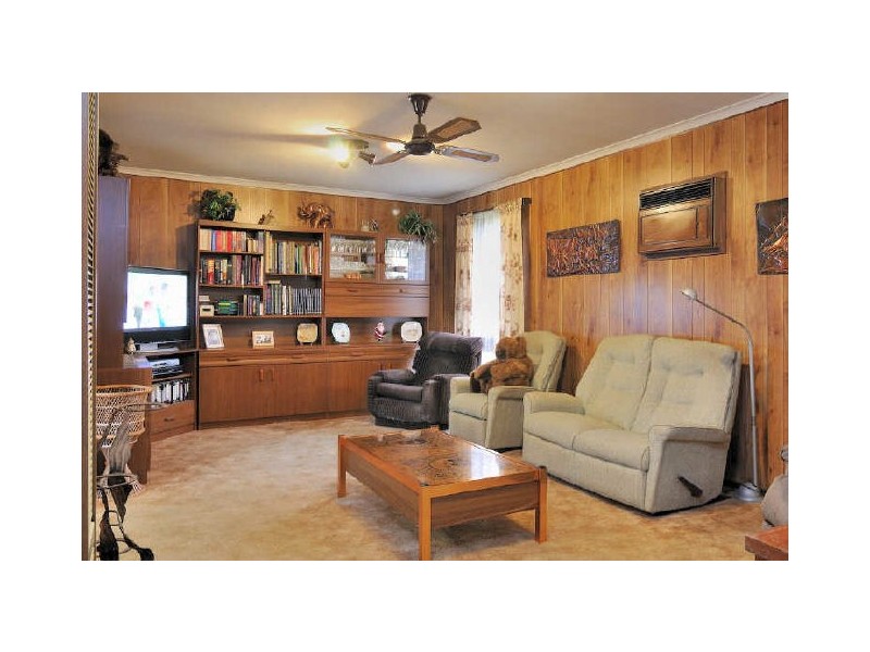 11 Kathleen Court, Hampton Park VIC 3976