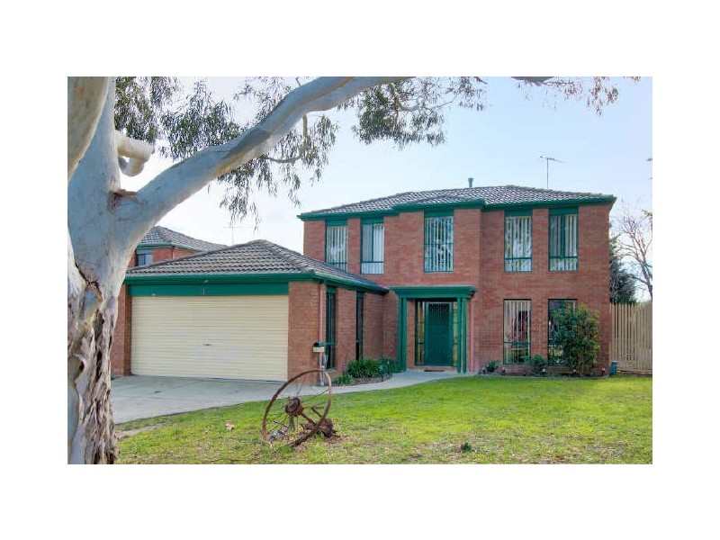 3 Gull Way, Narre Warren South VIC 3805
