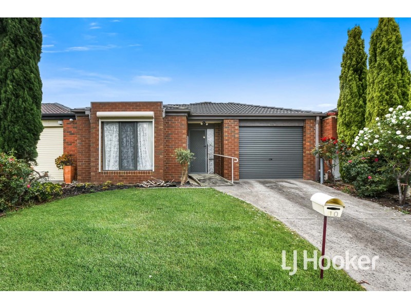 10 Providence Drive, Cranbourne West VIC 3977