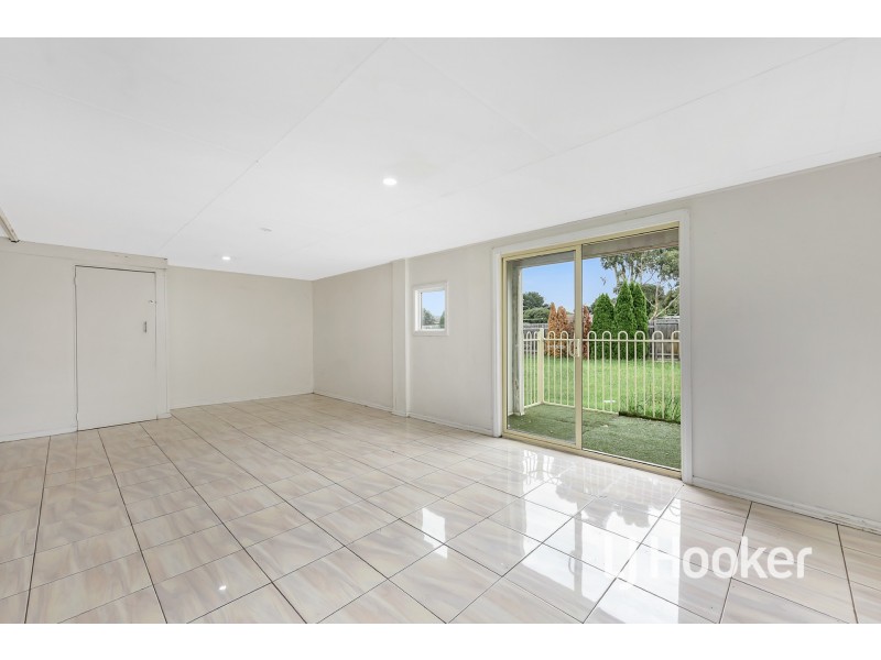 50 Millswyn Avenue, Hampton Park VIC 3976