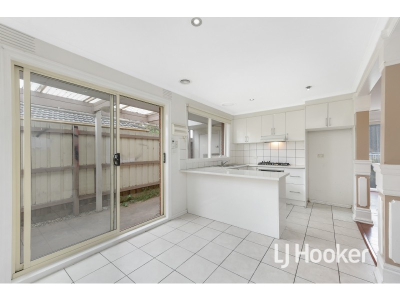 50 Millswyn Avenue, Hampton Park VIC 3976