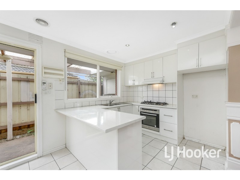50 Millswyn Avenue, Hampton Park VIC 3976