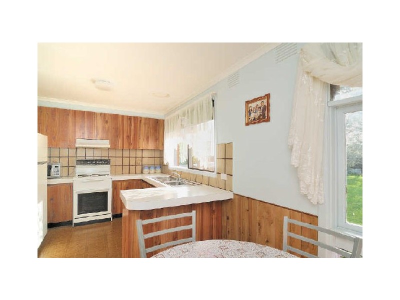 13 Barnsbury Court, Hampton Park VIC 3976