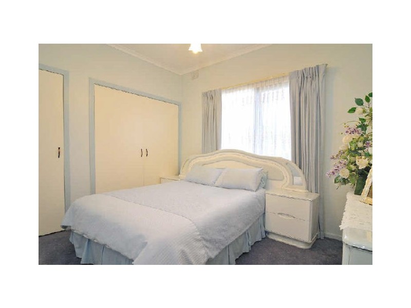 13 Barnsbury Court, Hampton Park VIC 3976