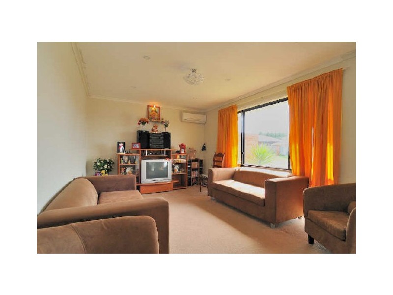 68 Horizon Boulevard, Hampton Park VIC 3976