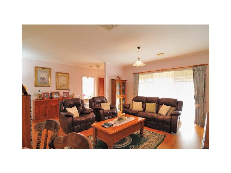 3 Delmare Court, Narre Warren South VIC 3805