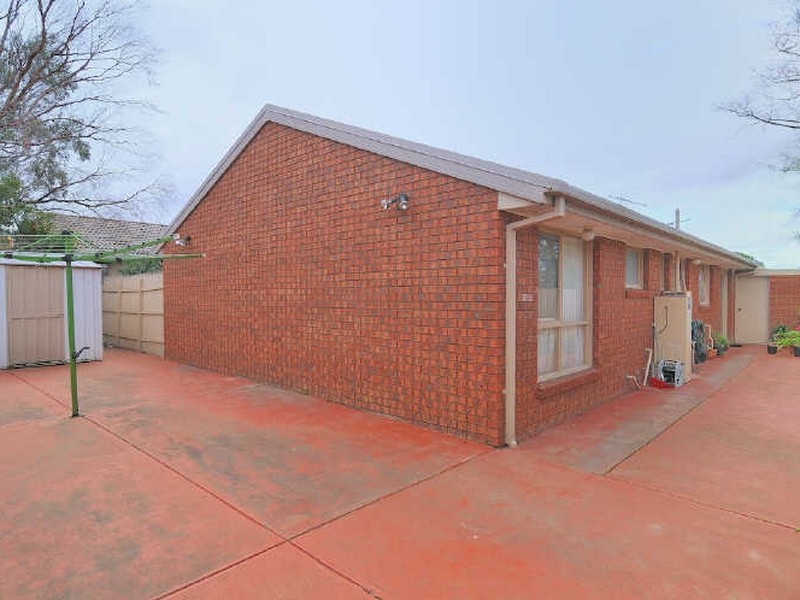 7/34-36 Pound Road, Hampton Park VIC 3976