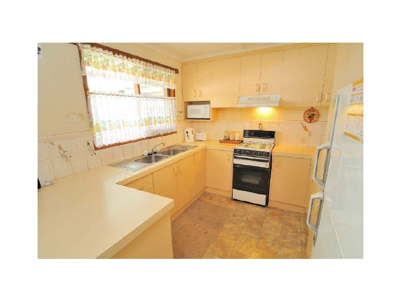 14 Geraldine Drive, Hampton Park VIC 3976