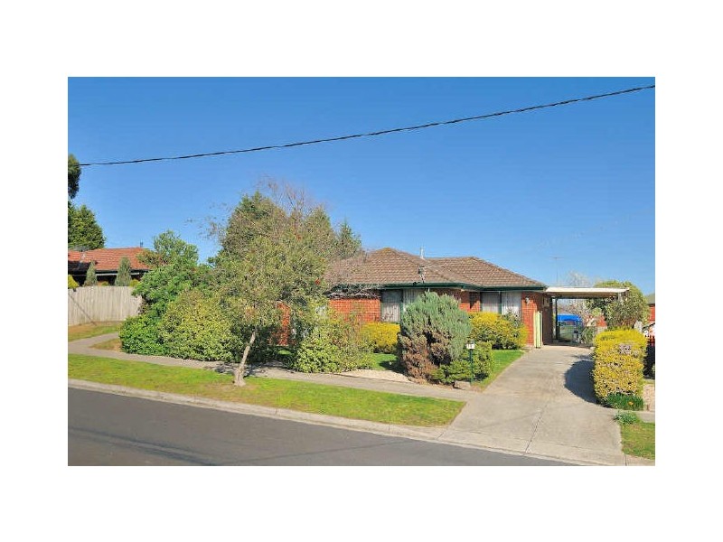 14 Geraldine Drive, Hampton Park VIC 3976
