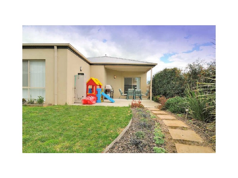 23a King Street, Pakenham VIC 3810