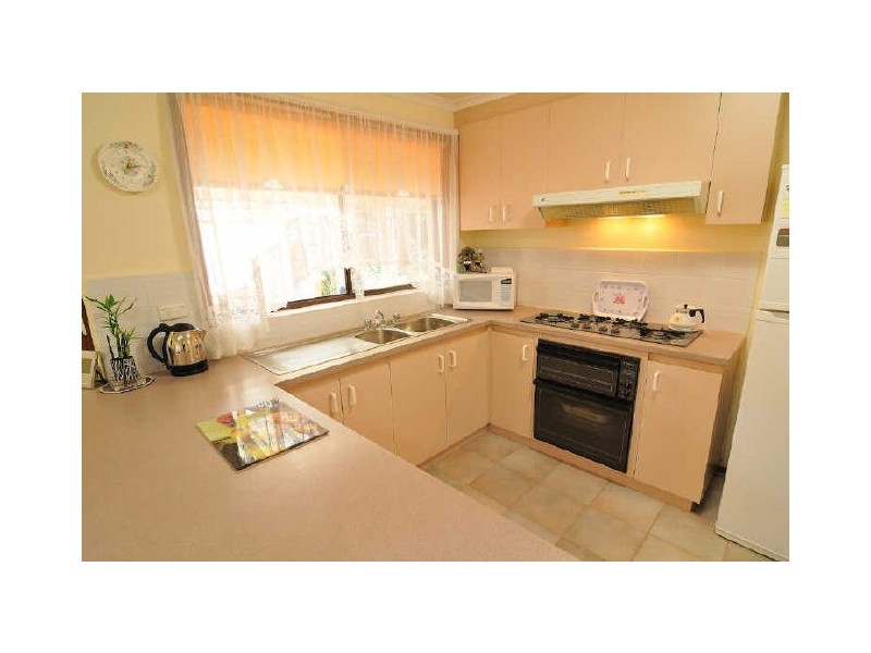 10 Alaster Court, Hampton Park VIC 3976