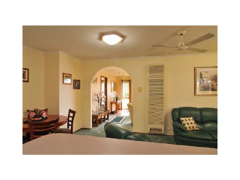 10 Alaster Court, Hampton Park VIC 3976