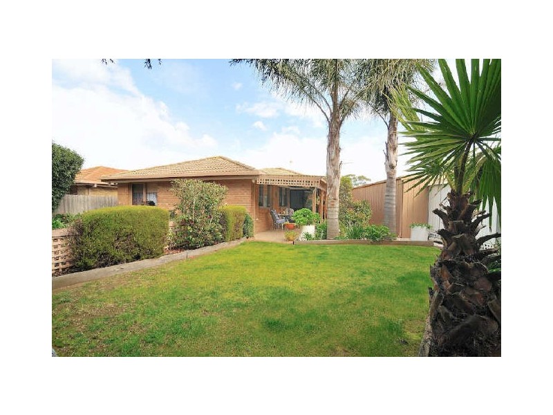 10 Alaster Court, Hampton Park VIC 3976