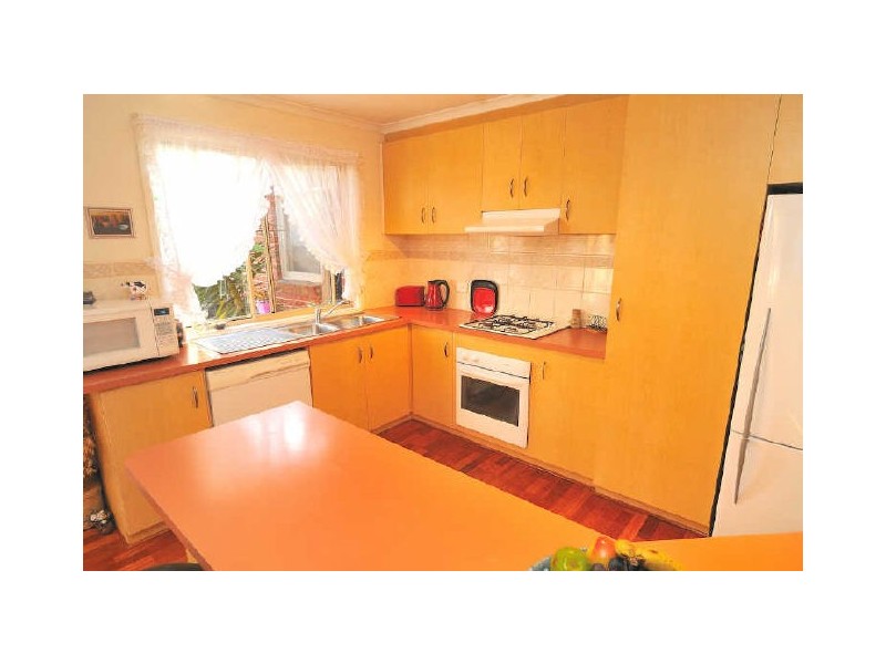 16 Summit Court, Hampton Park VIC 3976