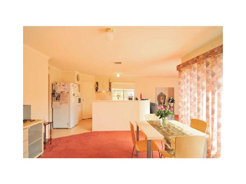 18 Pelican Court, Narre Warren South VIC 3805