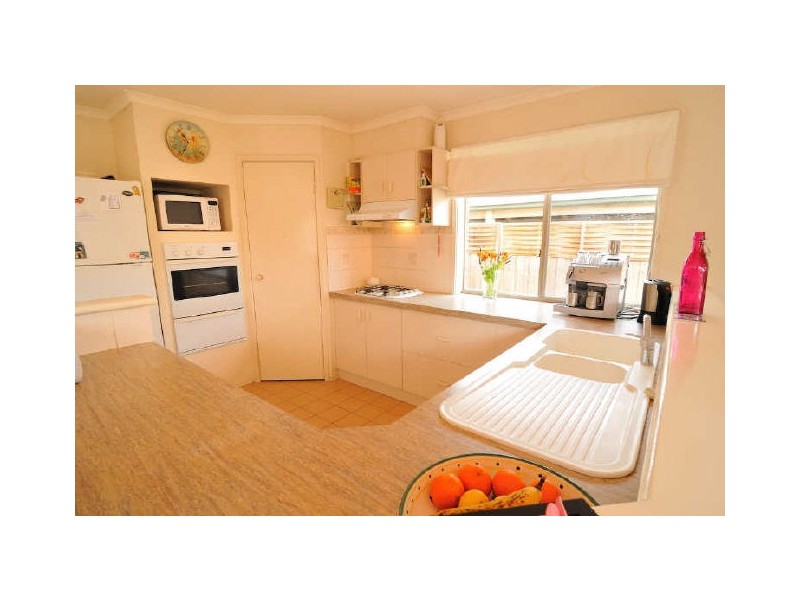 18 Pelican Court, Narre Warren South VIC 3805