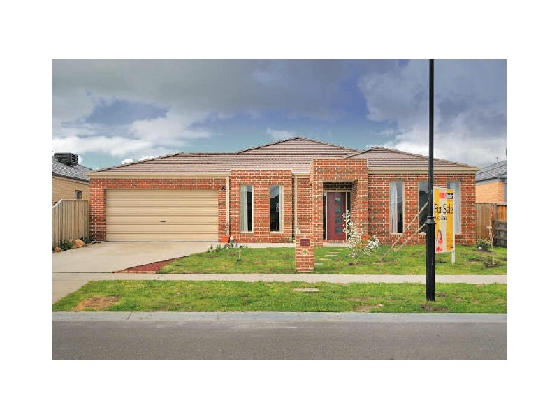 11 Desert Rose Court, Cranbourne VIC 3977