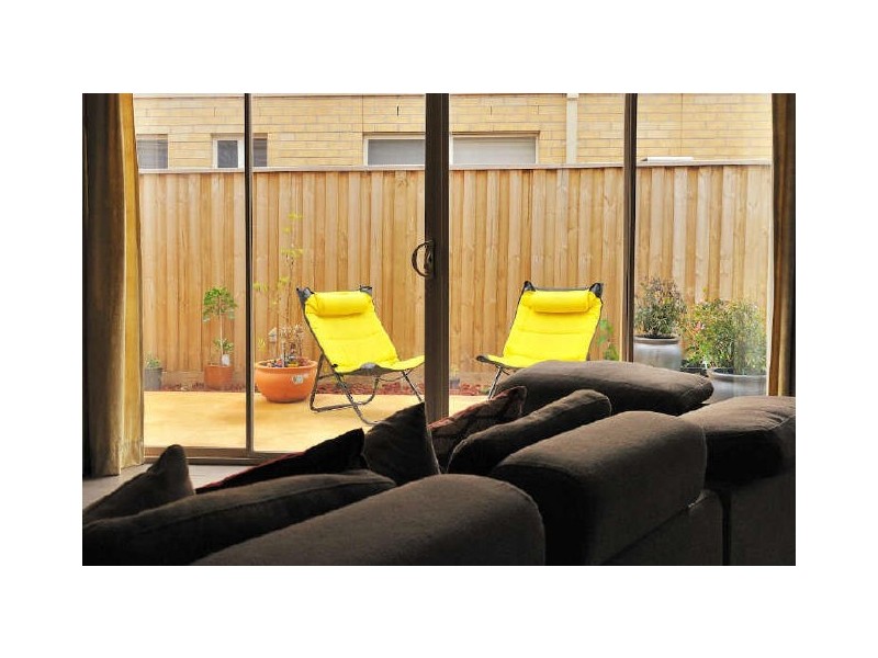 11 Desert Rose Court, Cranbourne VIC 3977