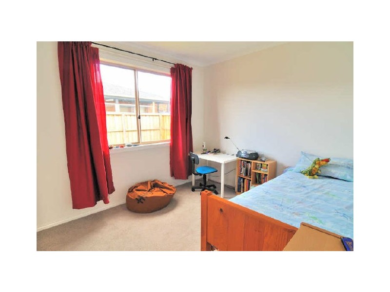 11 Desert Rose Court, Cranbourne VIC 3977