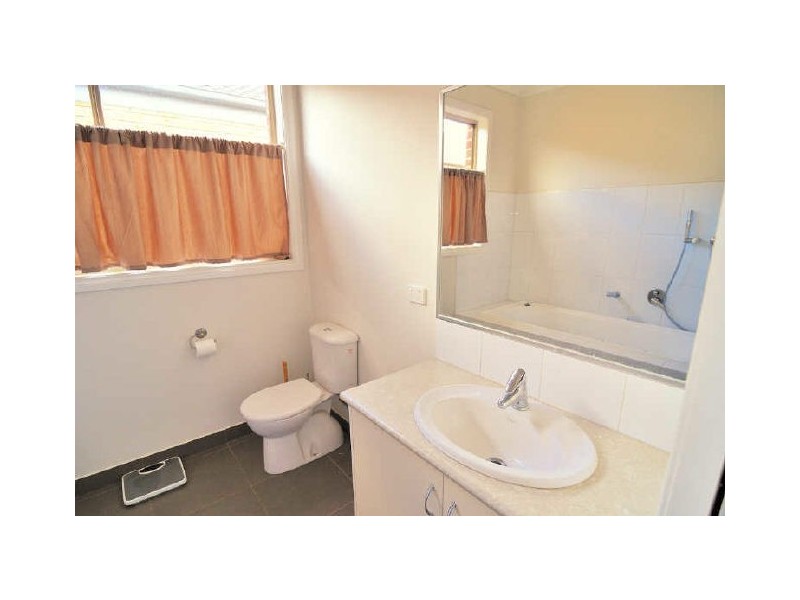 11 Desert Rose Court, Cranbourne VIC 3977