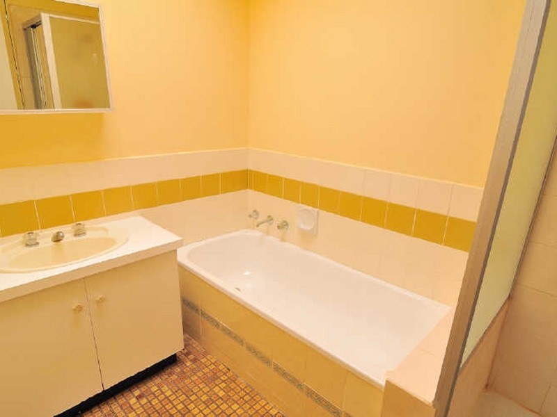 28/132 Somerville Road, Hampton Park VIC 3976