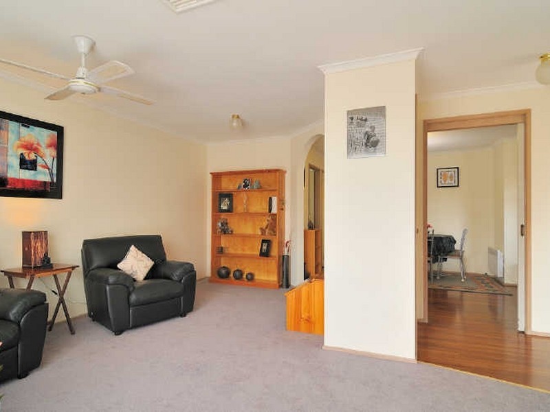 3/16-18 Regans Road, Hampton Park VIC 3976