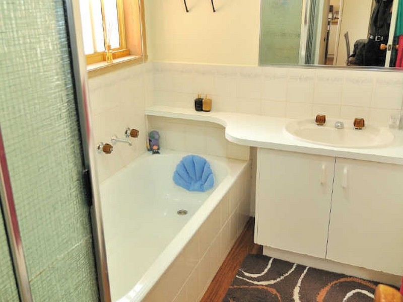 3/16-18 Regans Road, Hampton Park VIC 3976