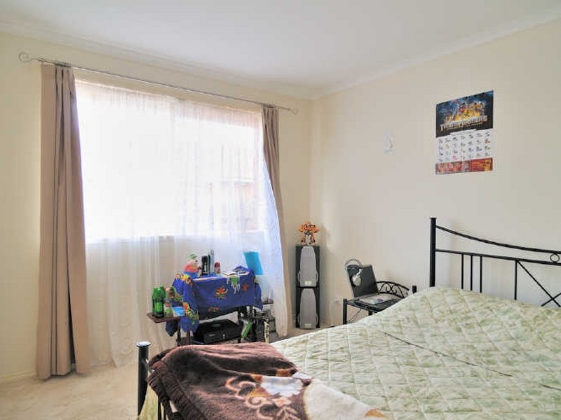 2 Elpara Way, Hampton Park VIC 3976