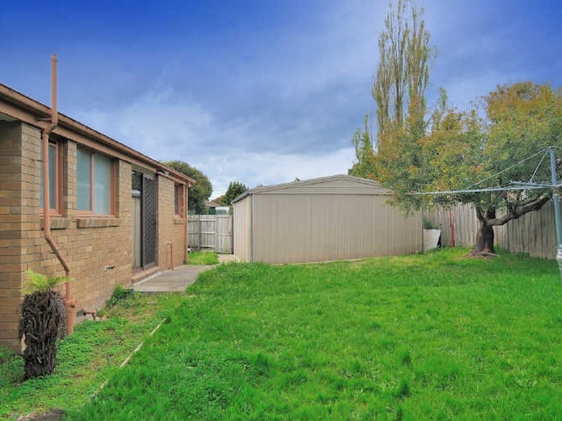 6 Willow Drive, Hampton Park VIC 3976