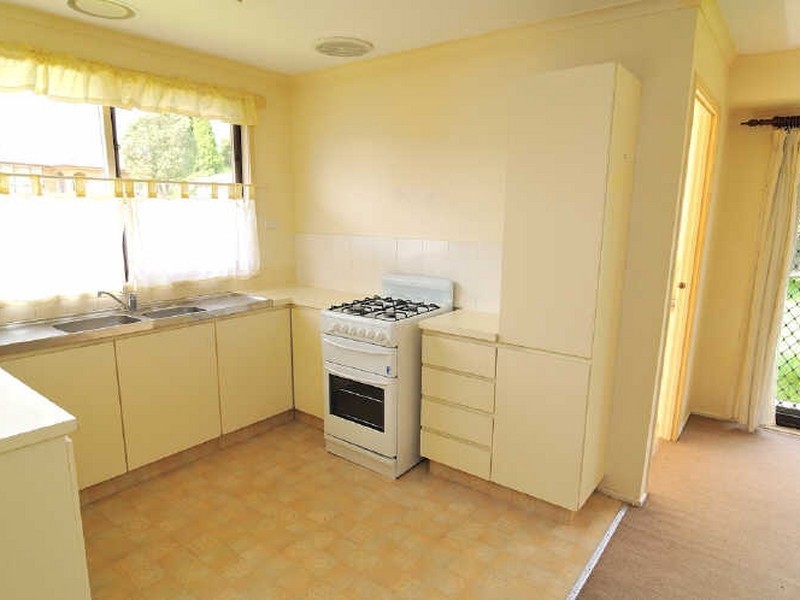 6 Willow Drive, Hampton Park VIC 3976