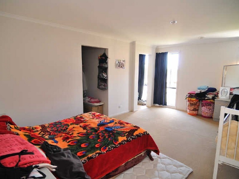 10 Gabrielle Court, Hampton Park VIC 3976