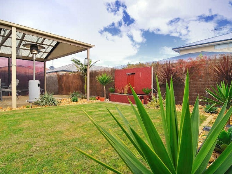 7 Oakford Rise, Hampton Park VIC 3976