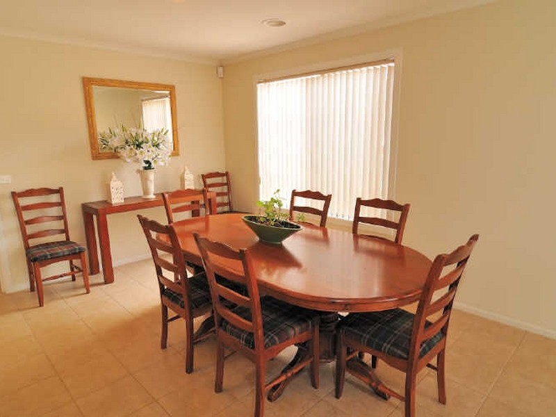 7 Oakford Rise, Hampton Park VIC 3976