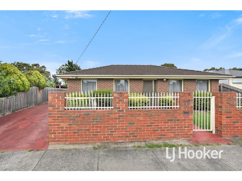 27 Strong Drive, Hampton Park VIC 3976