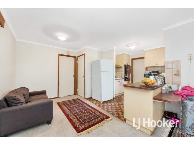27 Strong Drive, Hampton Park VIC 3976