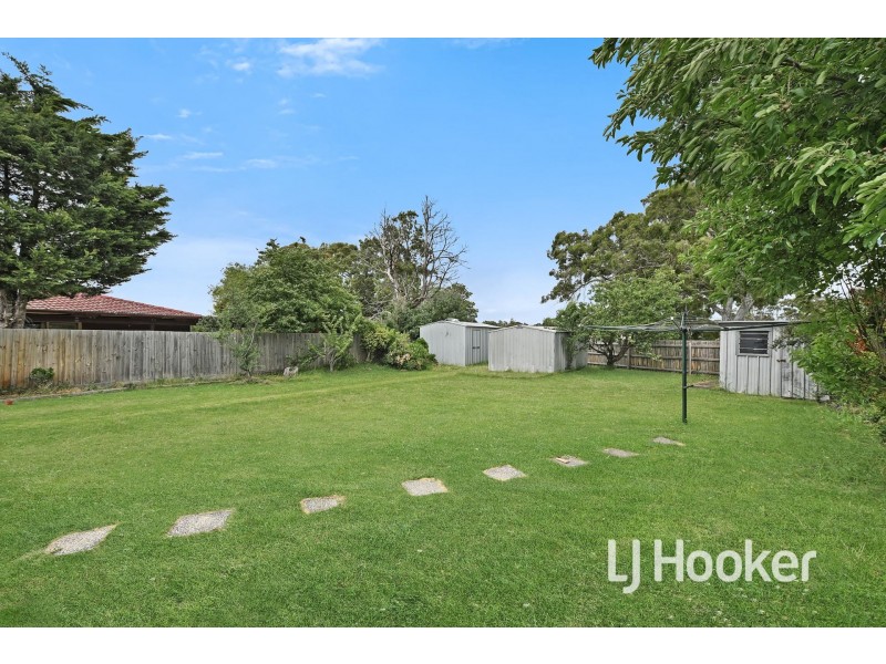 27 Strong Drive, Hampton Park VIC 3976