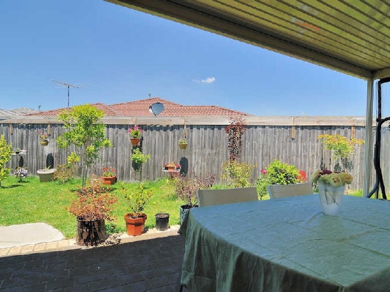 2 Viewside Way, Hampton Park VIC 3976