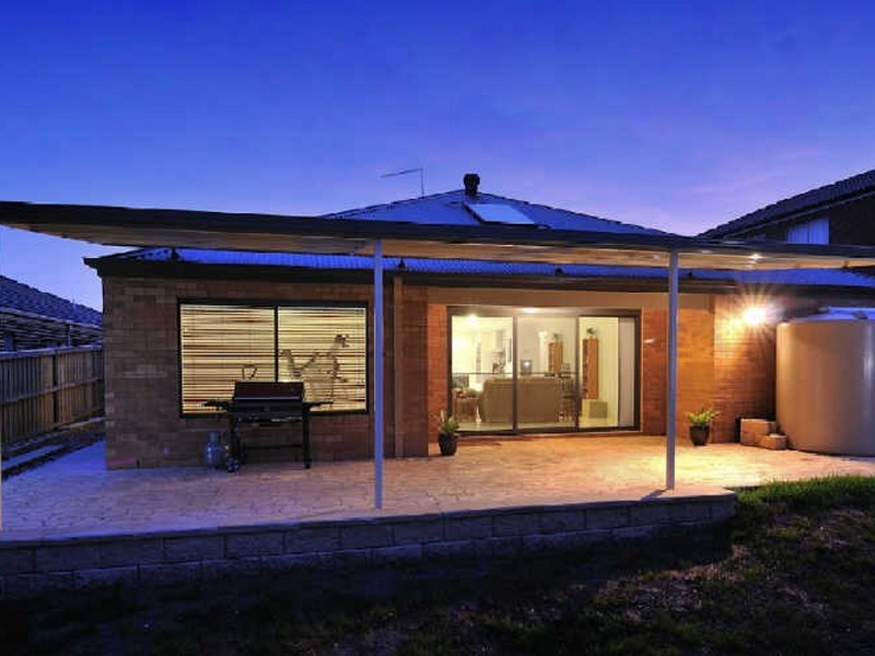 18 Tetrabine Way, Lyndhurst VIC 3975