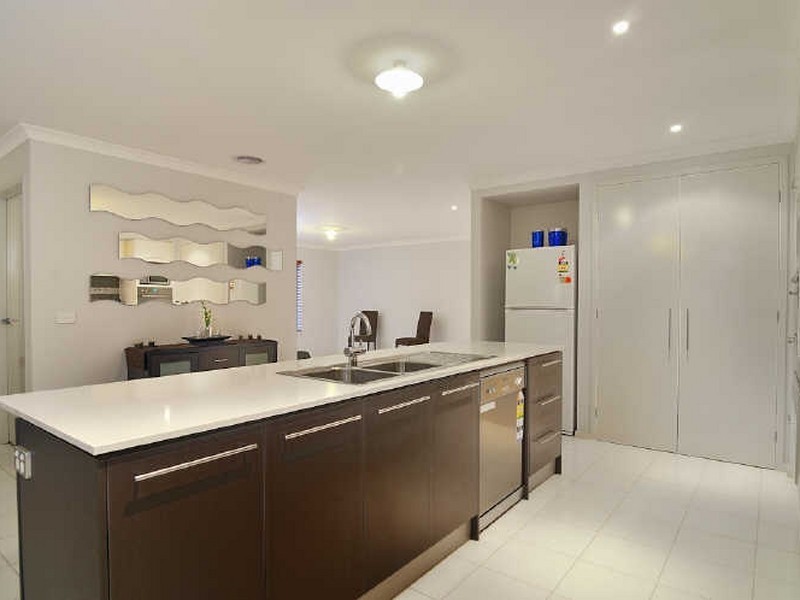 18 Tetrabine Way, Lyndhurst VIC 3975