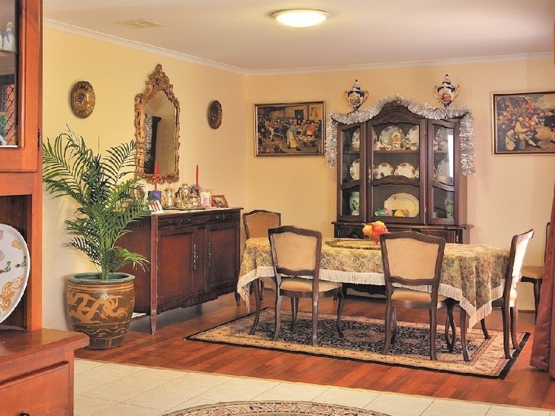 32 Geraldine Drive, Hampton Park VIC 3976