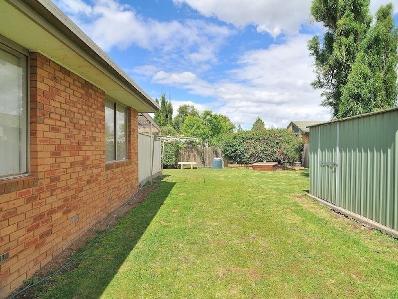 2 Princess Maria Place, Hampton Park VIC 3976