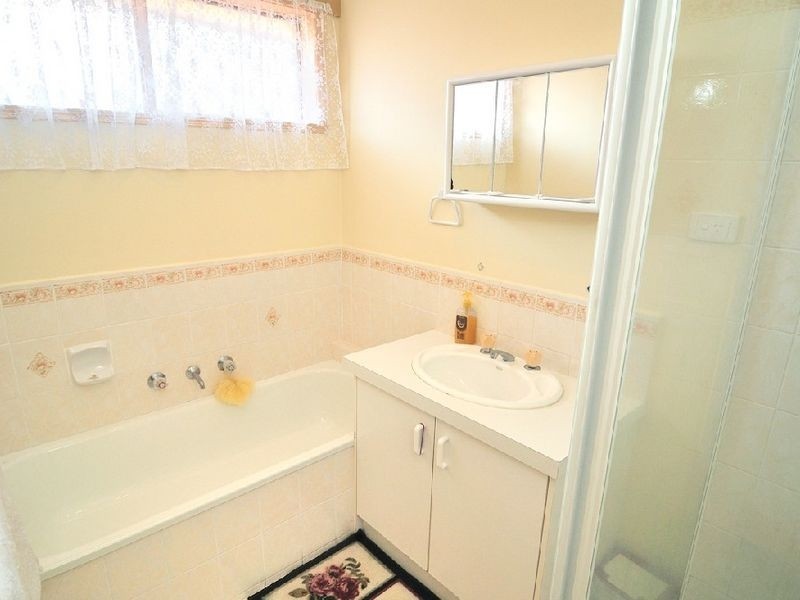 6 Yasmin Court, Hampton Park VIC 3976