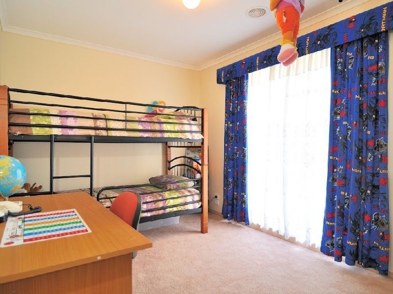 6 Yasmin Court, Hampton Park VIC 3976