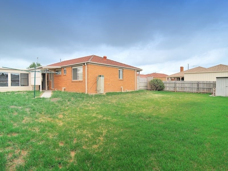 12 Justin Court, Narre Warren VIC 3805