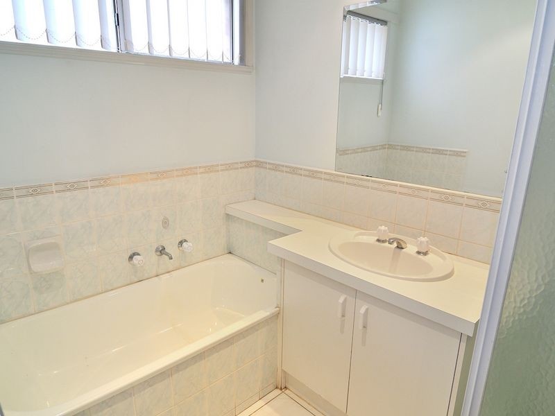 12 Justin Court, Narre Warren VIC 3805