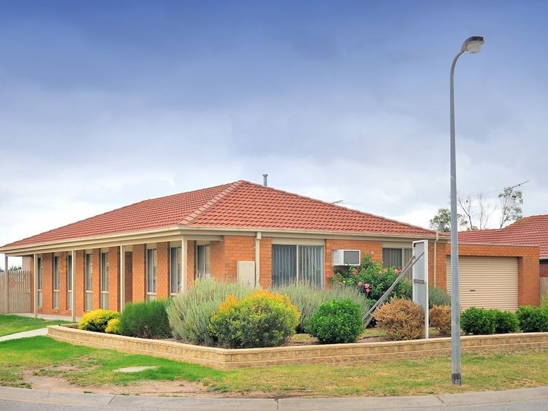 12 Justin Court, Narre Warren VIC 3805