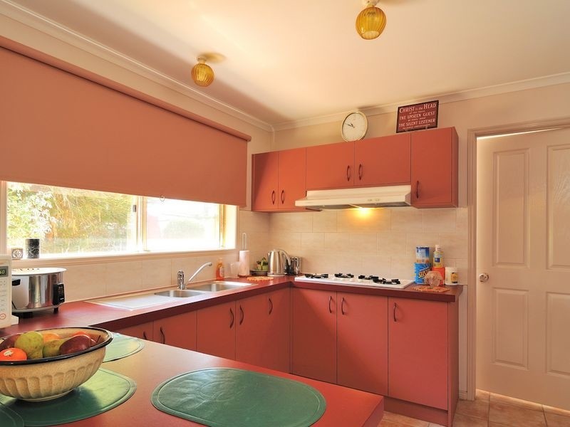 11 Mahogany Close, Hampton Park VIC 3976