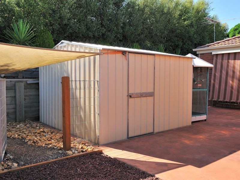 83 Bemersyde Drive, Berwick VIC 3806